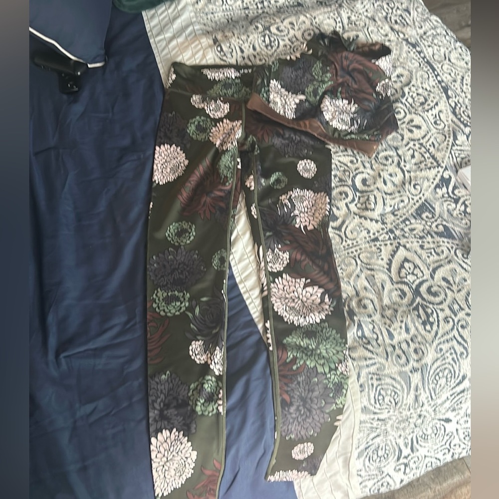 JoyLab athletic set